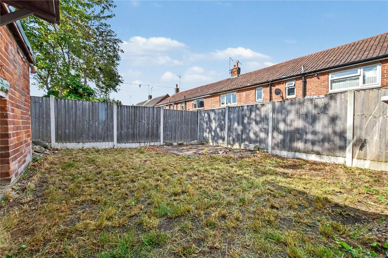 Manor Road, Churwell, LS27, photo 9