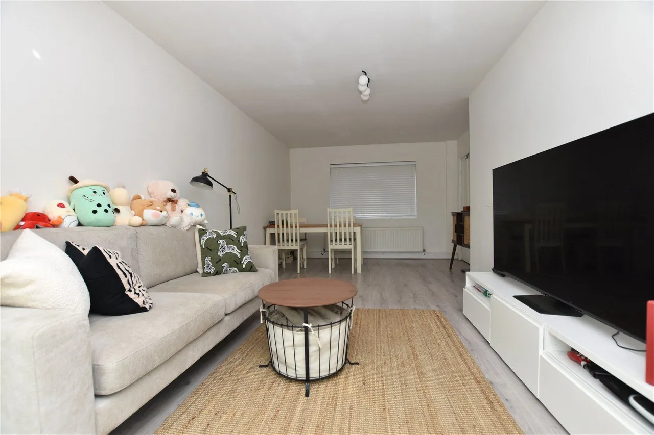 Manor Road, Churwell, LS27, photo 12