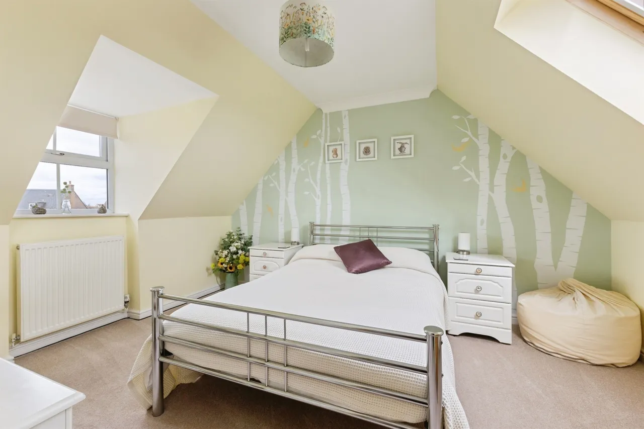 Field Acre Way, Long Stratton, Norwich, photo 9