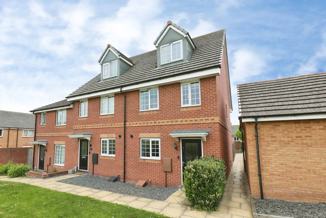 3 bed house for sale, Quarry Road, Southam, CV47