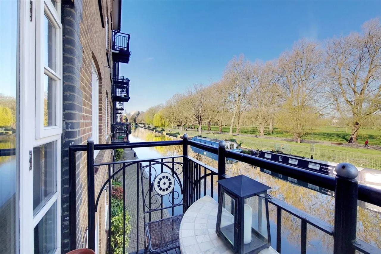 Empire Wharf, 235 Old Ford Road, London, E3, photo 9
