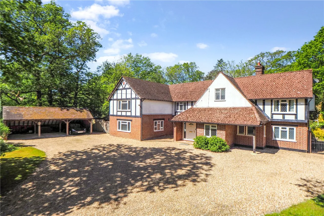Hensting Lane, Fishers Pond, SO50, photo 29