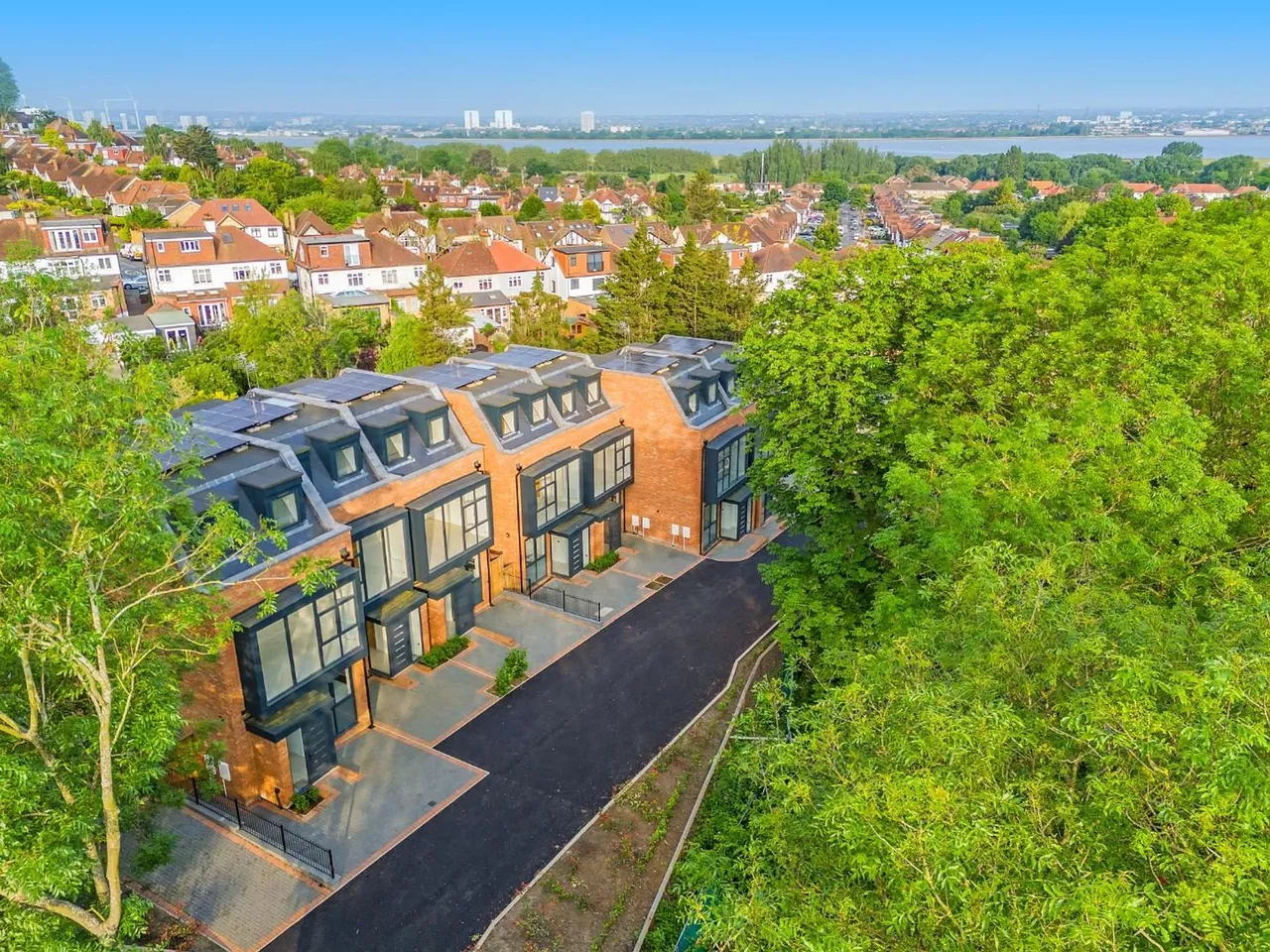 4 bed house for sale, London, E4