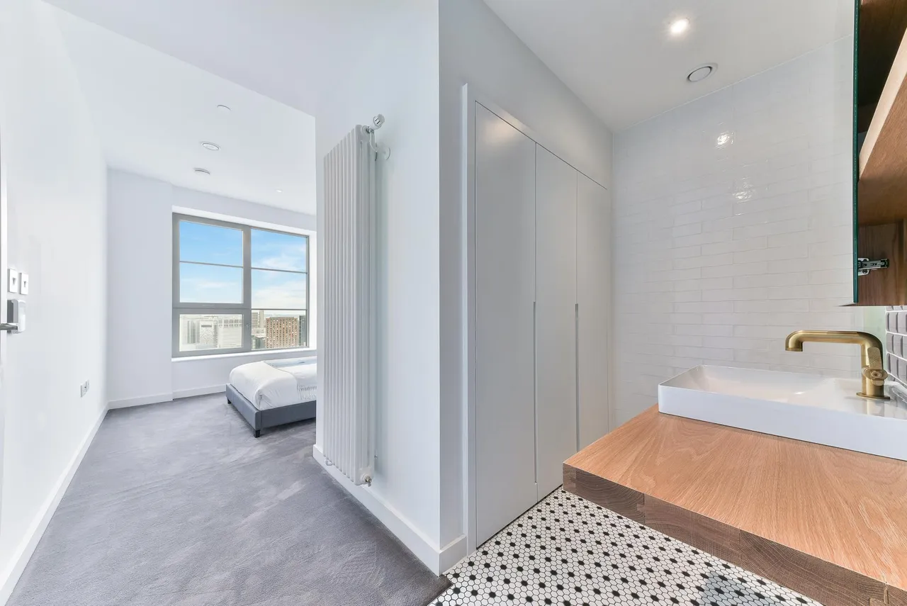 Douglass Tower, Goodluck Hope, E14, photo 10
