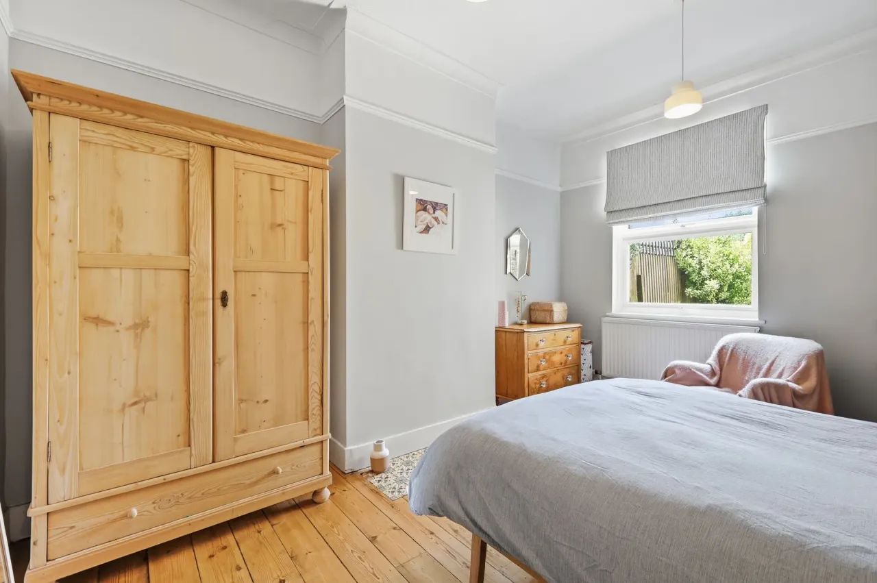 Newport Road, Leyton, E10, photo 11