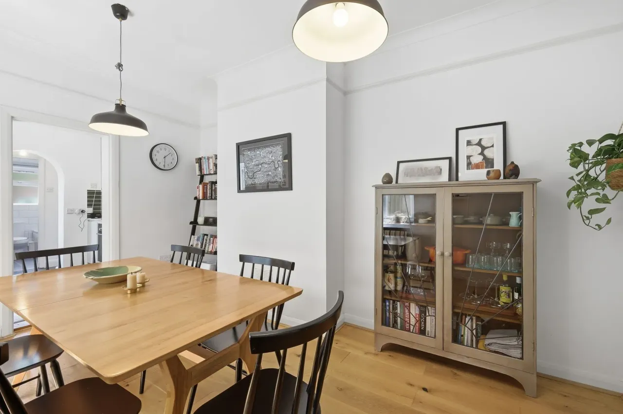 Newport Road, Leyton, E10, photo 8