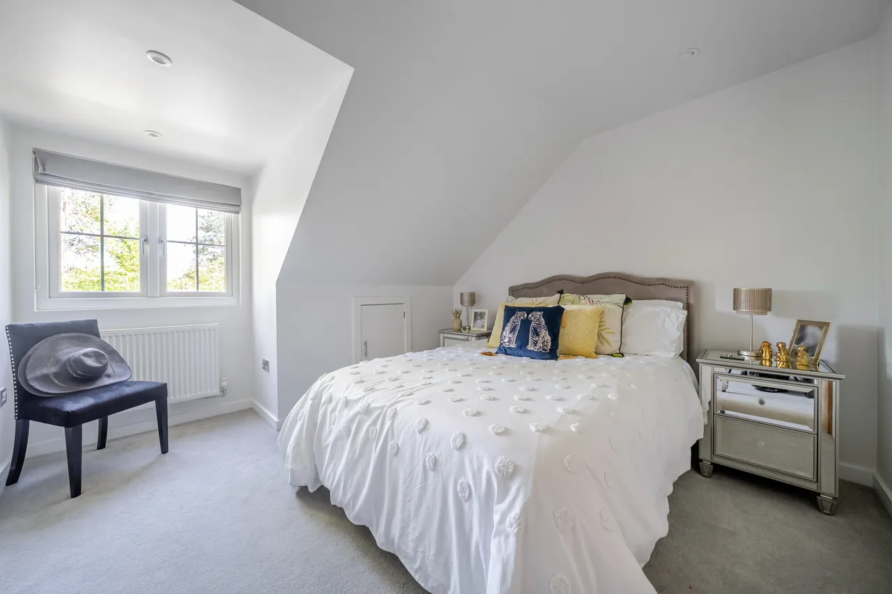Award Road, Fleet, GU52, photo 8