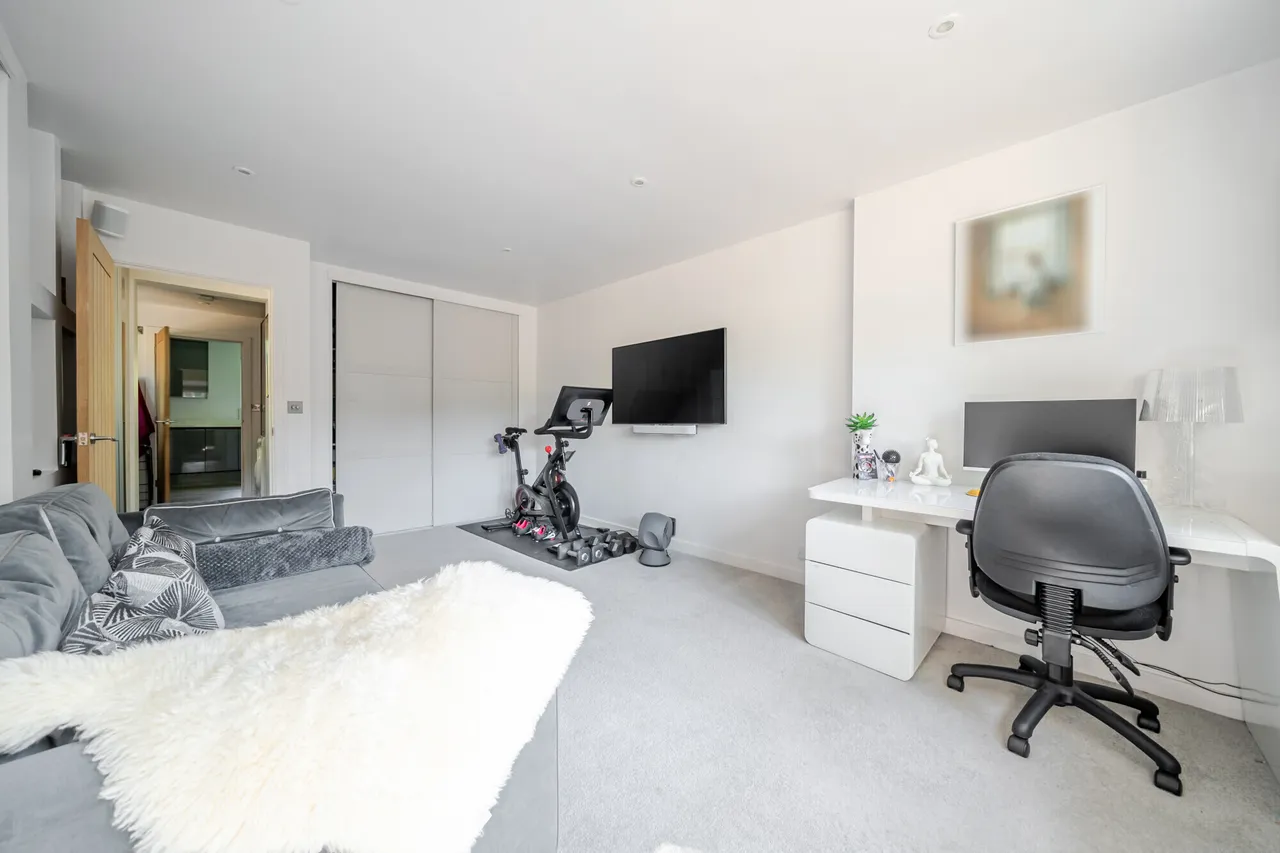 Award Road, Fleet, GU52, photo 5