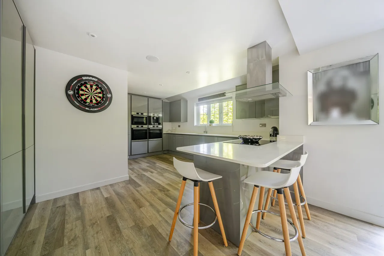 Award Road, Fleet, GU52, photo 4