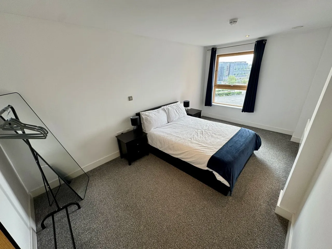 1 bed flat to rent — Mackenzie House Leeds