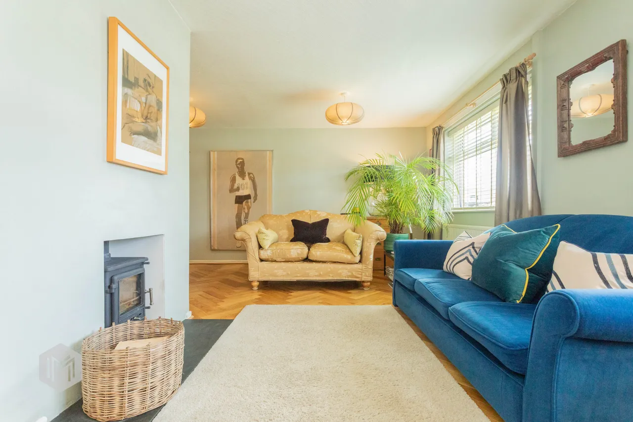 Maythorn Avenue, Croft, Warrington, WA3 7HP, photo 4