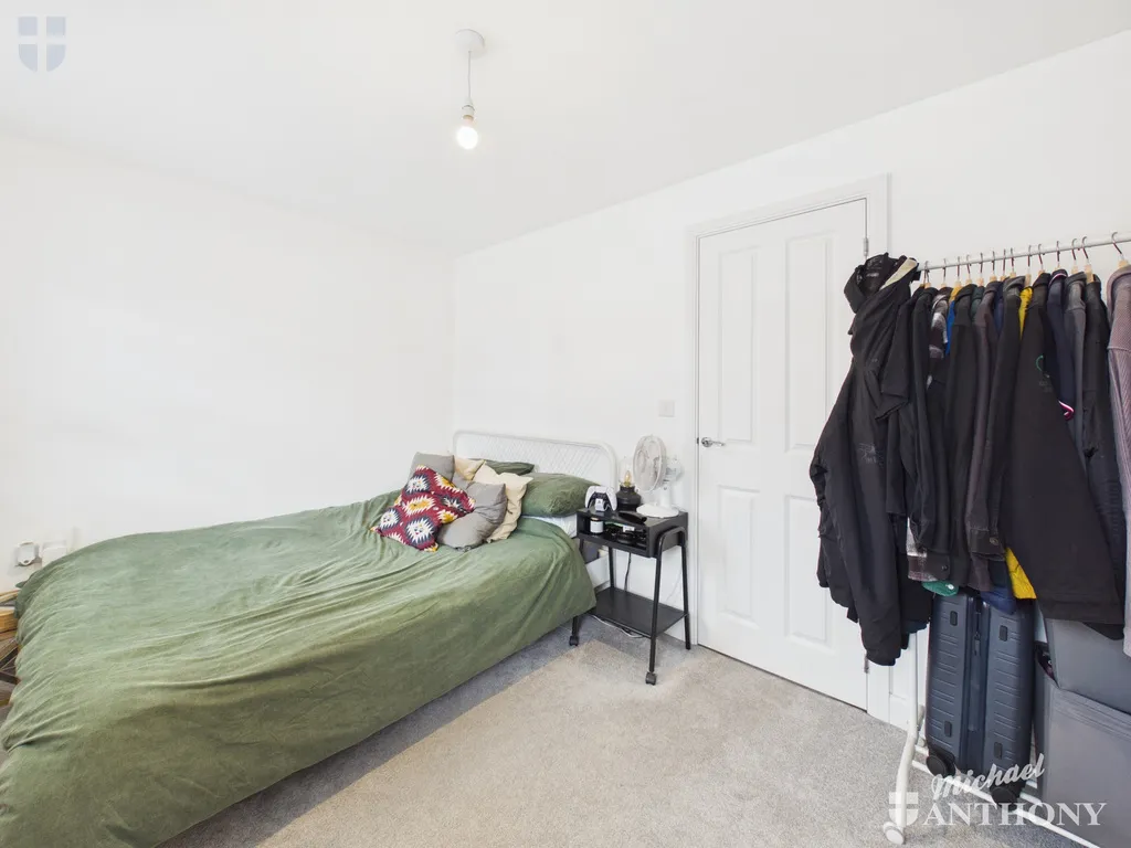 Darter Street, Broughton, HP22, photo 8