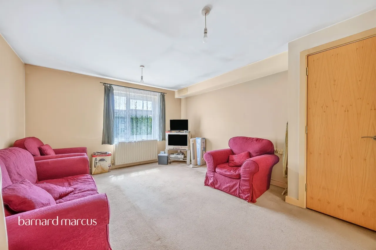 Hogarth Crescent, Croydon, CR0, photo 13