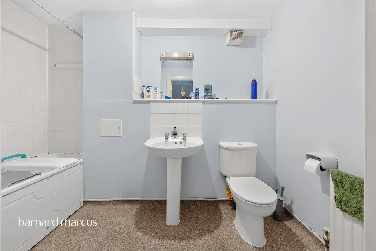 Hogarth Crescent, Croydon, CR0, photo 19