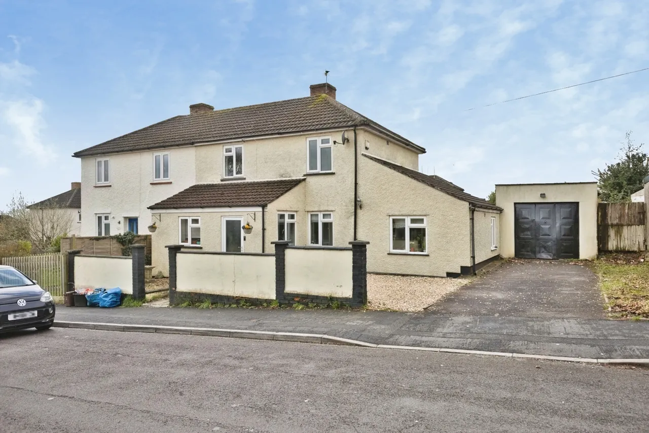 3 bed house for sale, Kennion Road, Wells, BA5