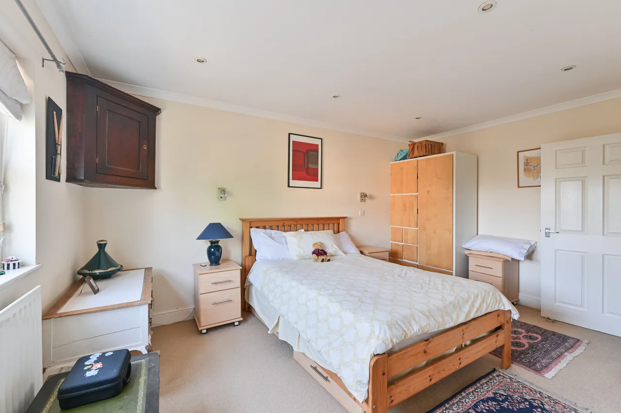 2 Woodlands Terrace, Rodenhurst Road, London, photo 8