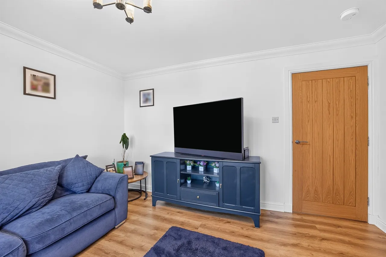 Newlands Court, Bathgate, EH48, photo 13