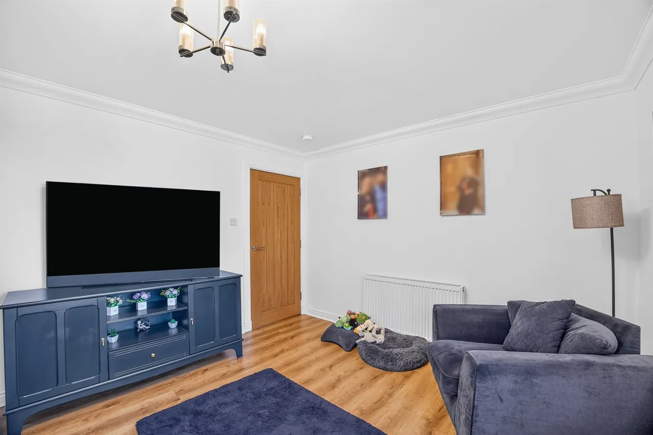 Newlands Court, Bathgate, EH48, photo 14