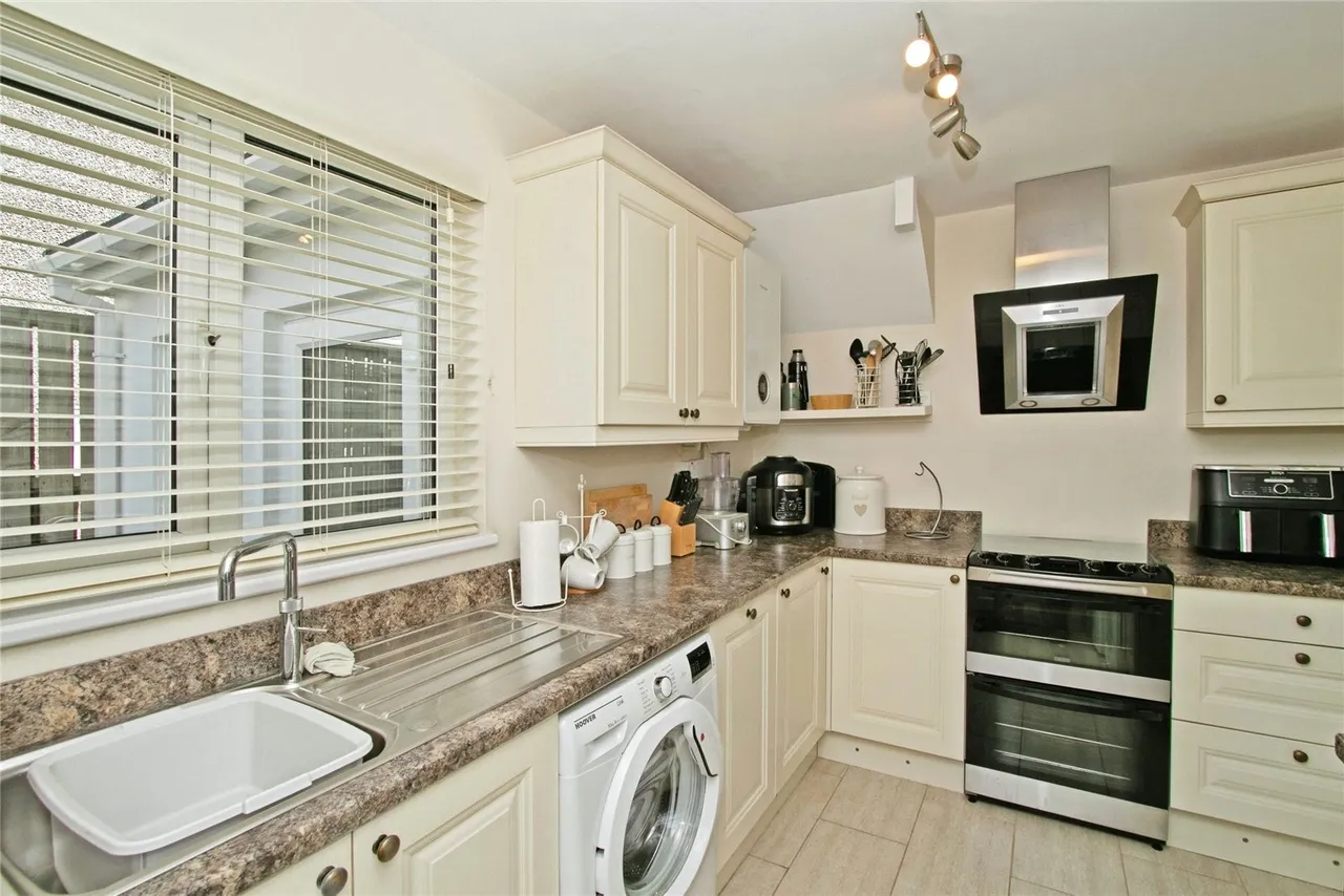 Lowen Way, Threemilestone, TR3, photo 6