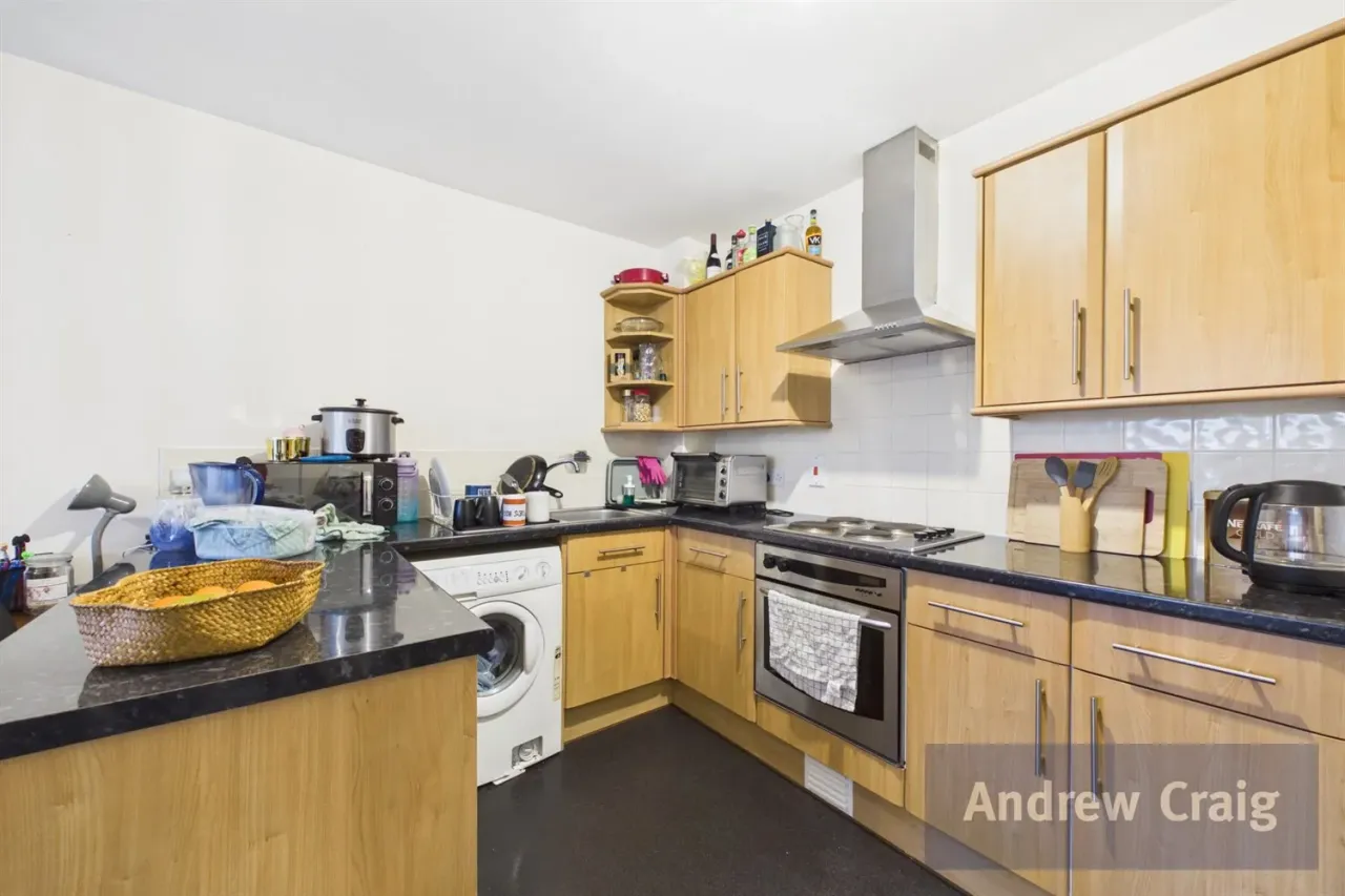 Appletree Court, Gateshead, NE8, photo 3