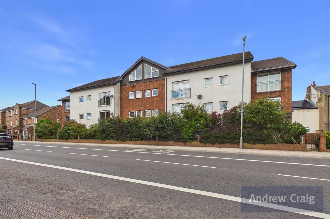 2 bed flat for sale, Appletree Court, Gateshead, NE8