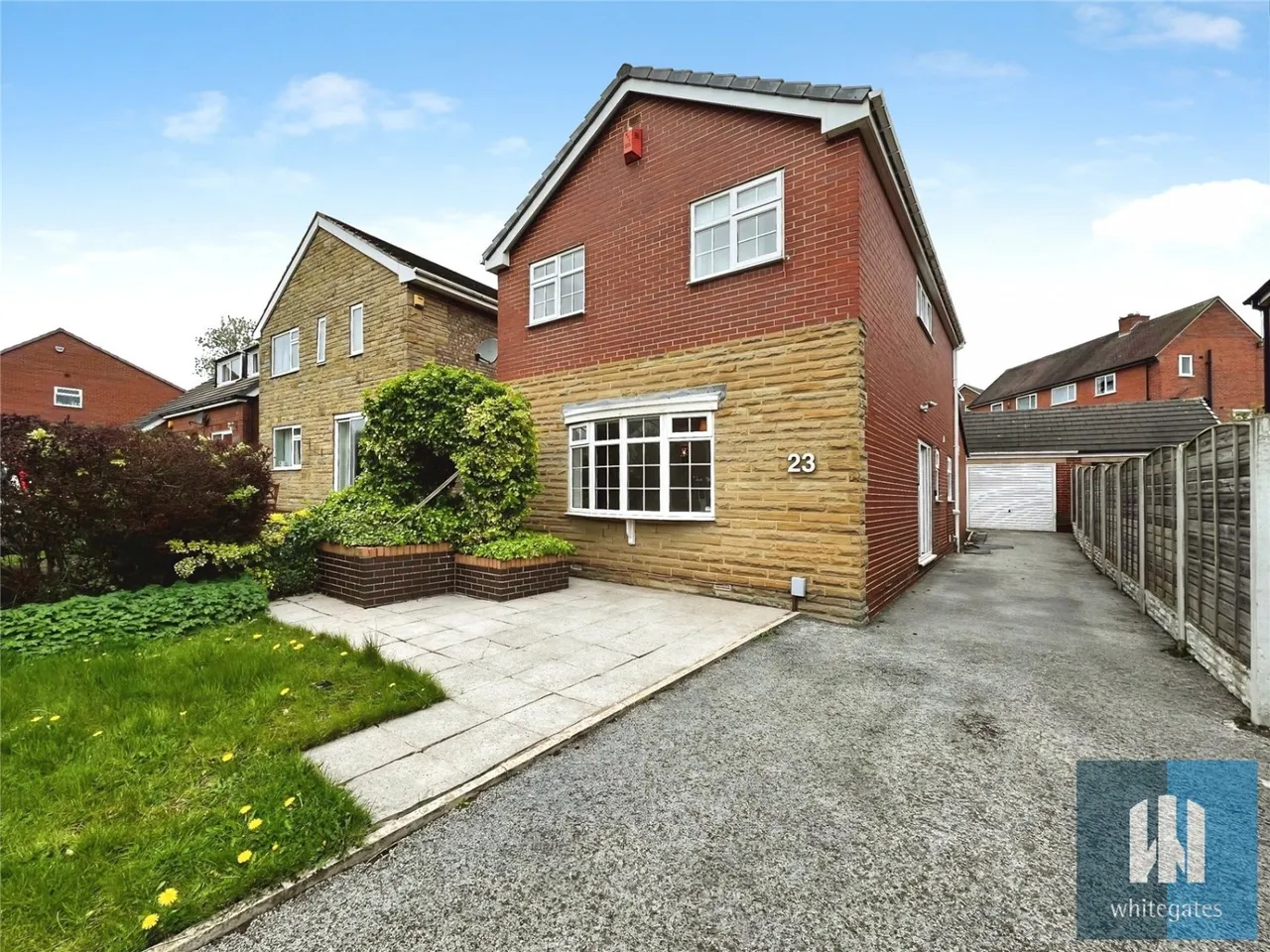 3 bed house for sale, Shill Bank View, Mirfield, WF14