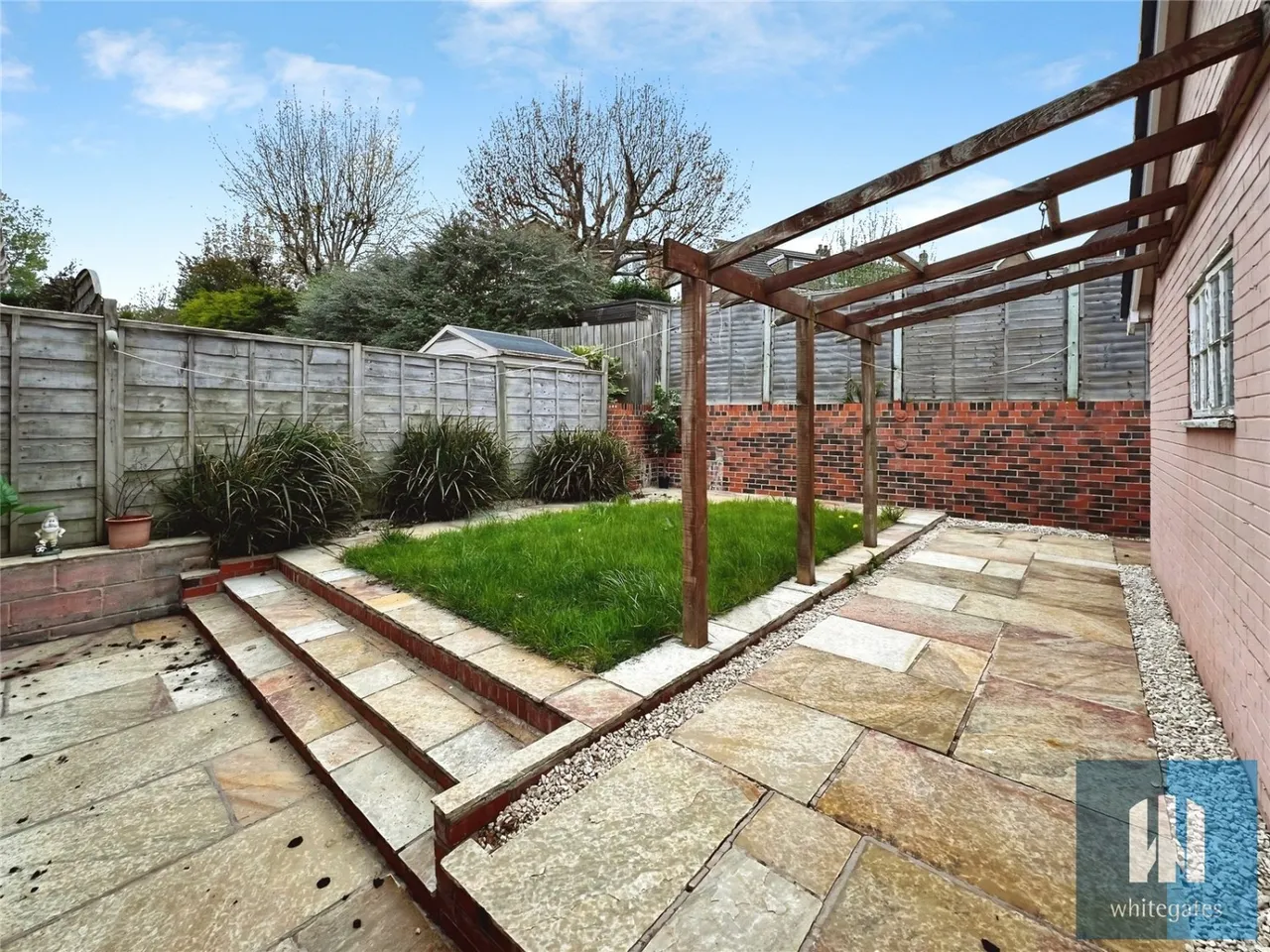Shill Bank View, Mirfield, WF14, photo 17