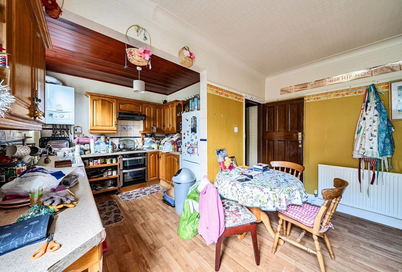 Courthouse Road, London, N12 7PJ, photo 5