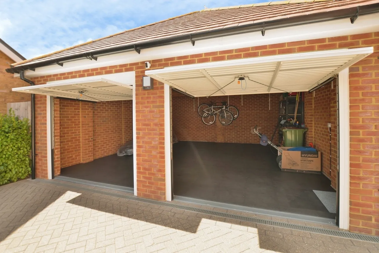 Pearmain Way, New Romney, Kent, TN28, photo 14