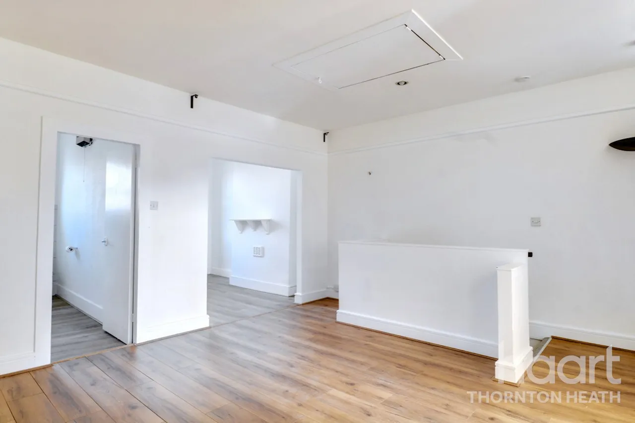 2 bed flat for sale, Brigstock Road, Thornton Heath, CR7