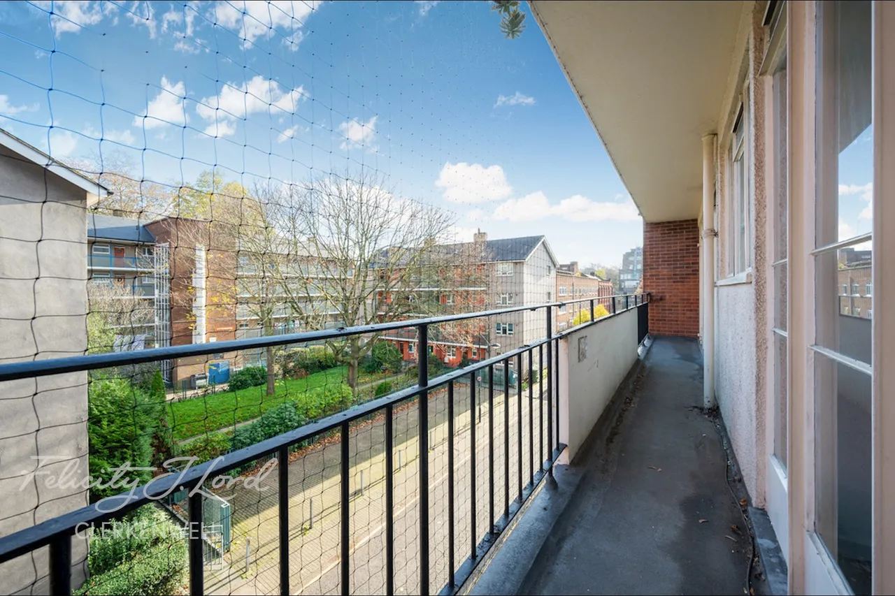 Judd Street, London, photo 2