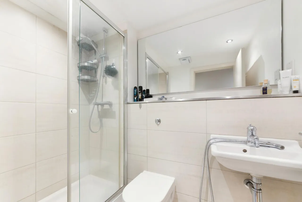 Aurora Building, Canary Wharf, E14, photo 5