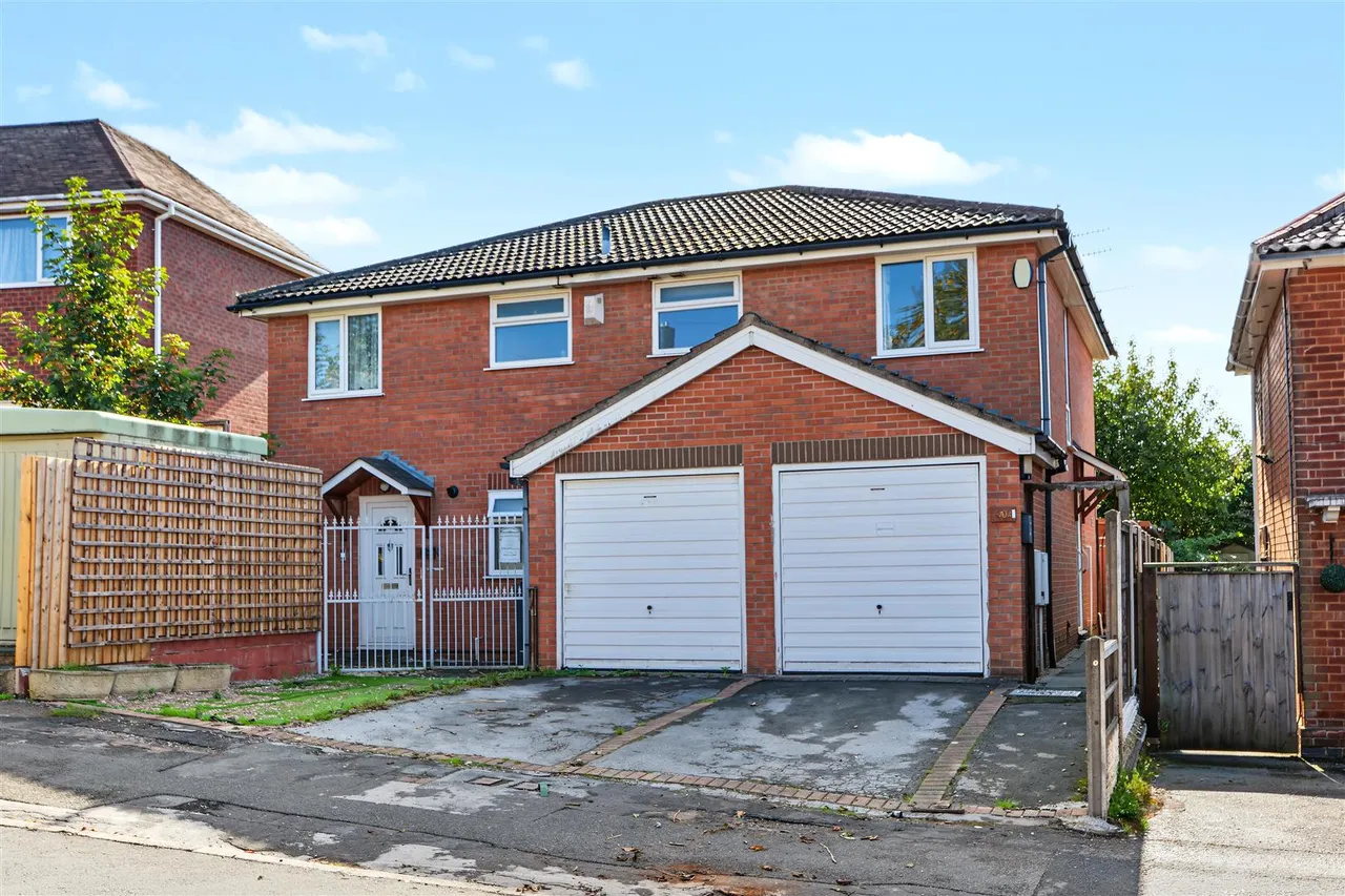 3 bed house for sale, Ravenswood Road, Arnold, NG5
