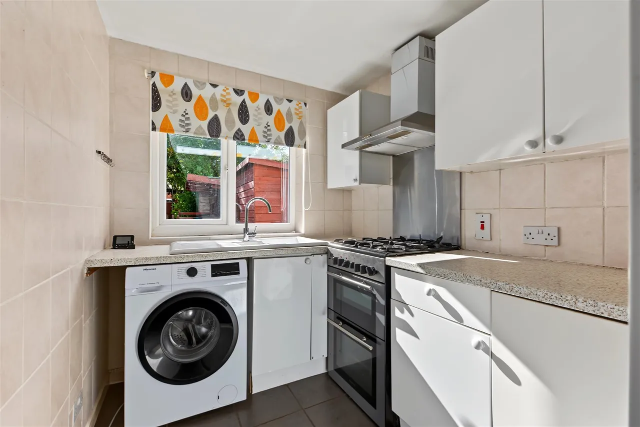 Ravenswood Road, Arnold, NG5, photo 3