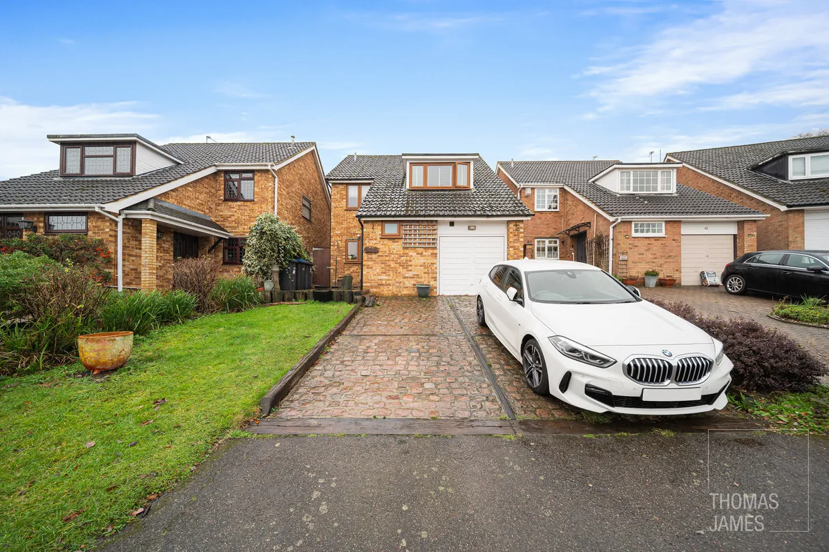 4 bed house to rent, Cypress Avenue, Enfield, EN2