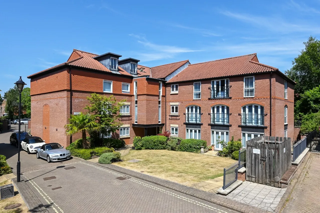 2 bed flat for sale, The Avenue, Bootham, YO30