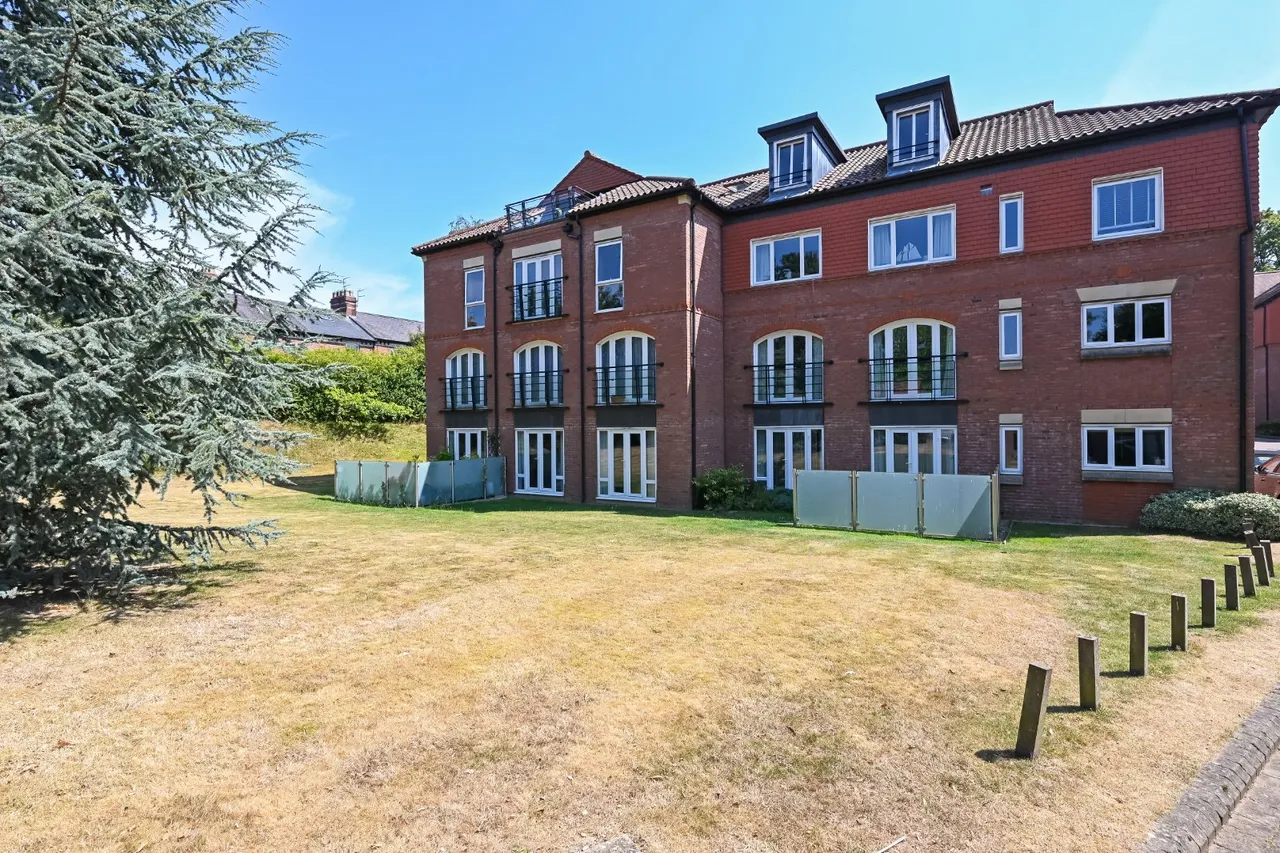 The Avenue, Bootham, YO30, photo 11