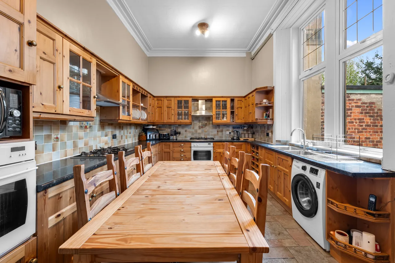 128 Albert Road, Crosshill, G42 8UF, photo 6