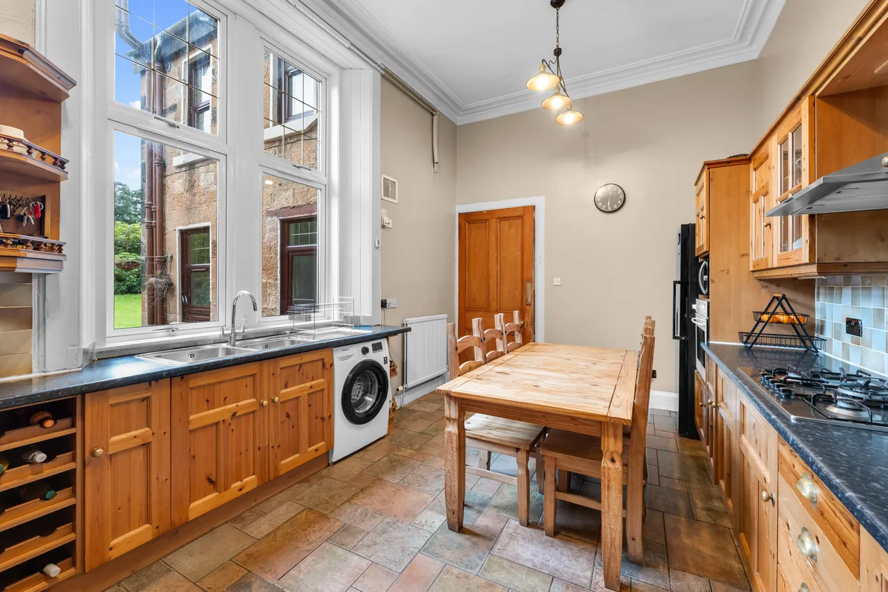 128 Albert Road, Crosshill, G42 8UF, photo 5