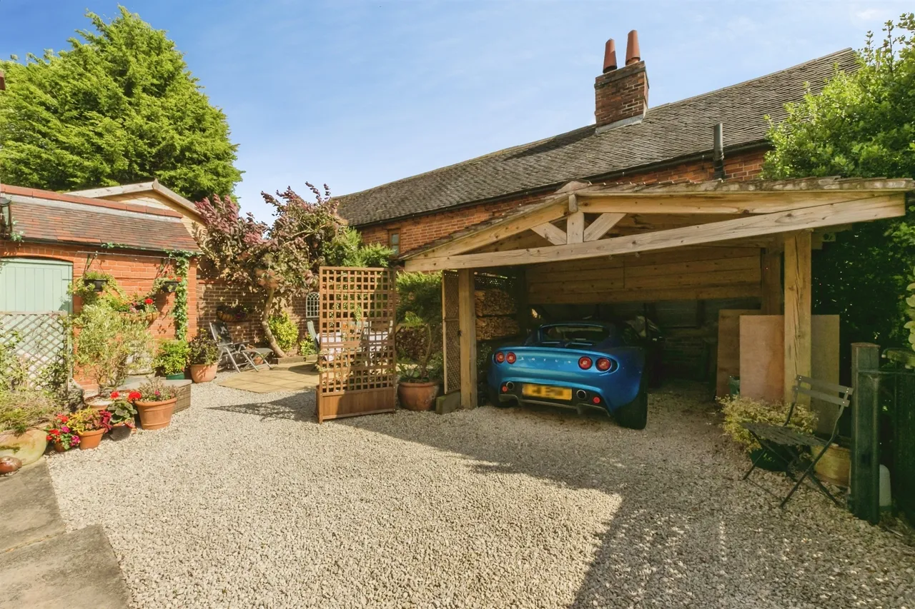 Chapel Green, Doveridge, DE6, photo 22