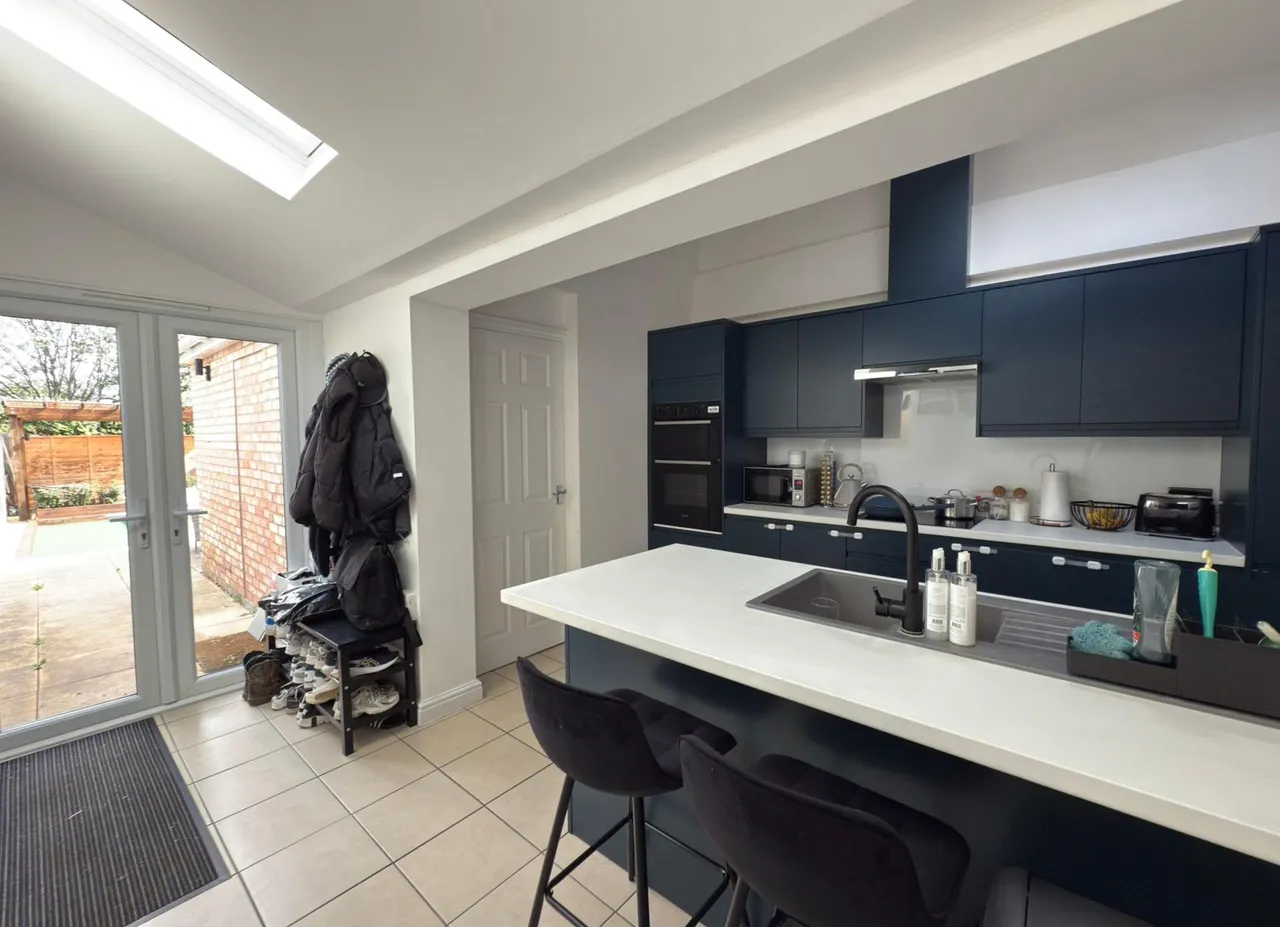 Raymond Cottages, Upper Green, SG5, photo 6