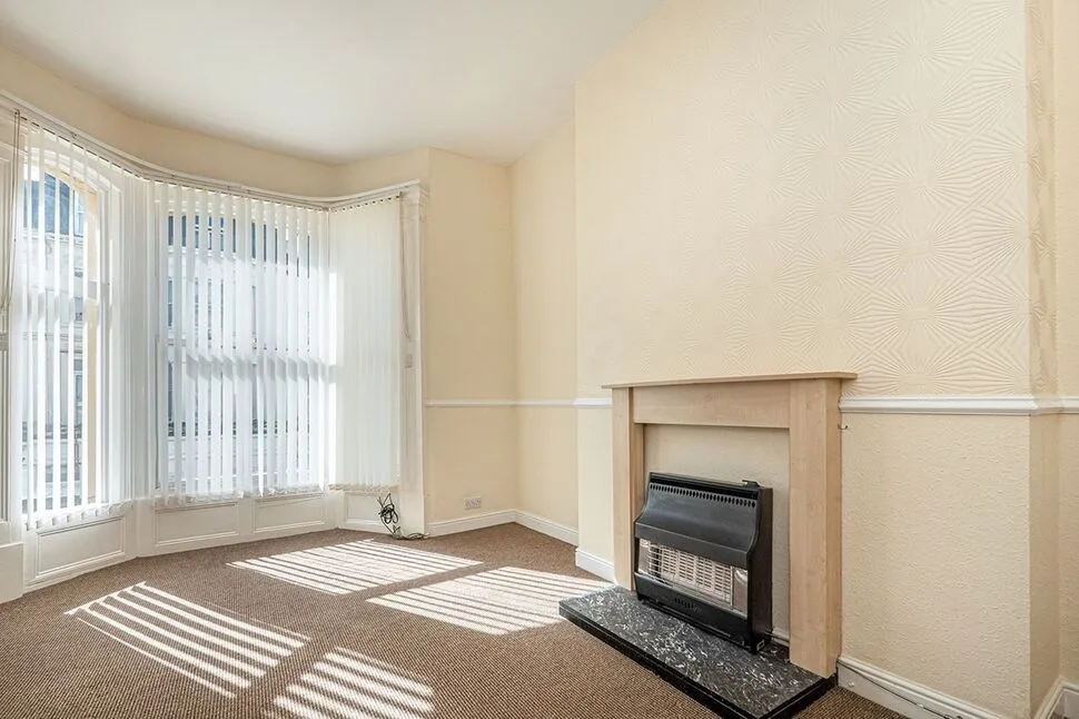 South Street, Scarborough, North Yorkshire, YO11, photo 2