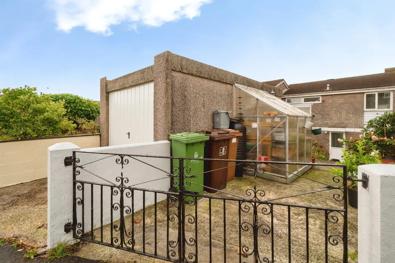 Defoe Close, Plymouth, PL5, photo 20