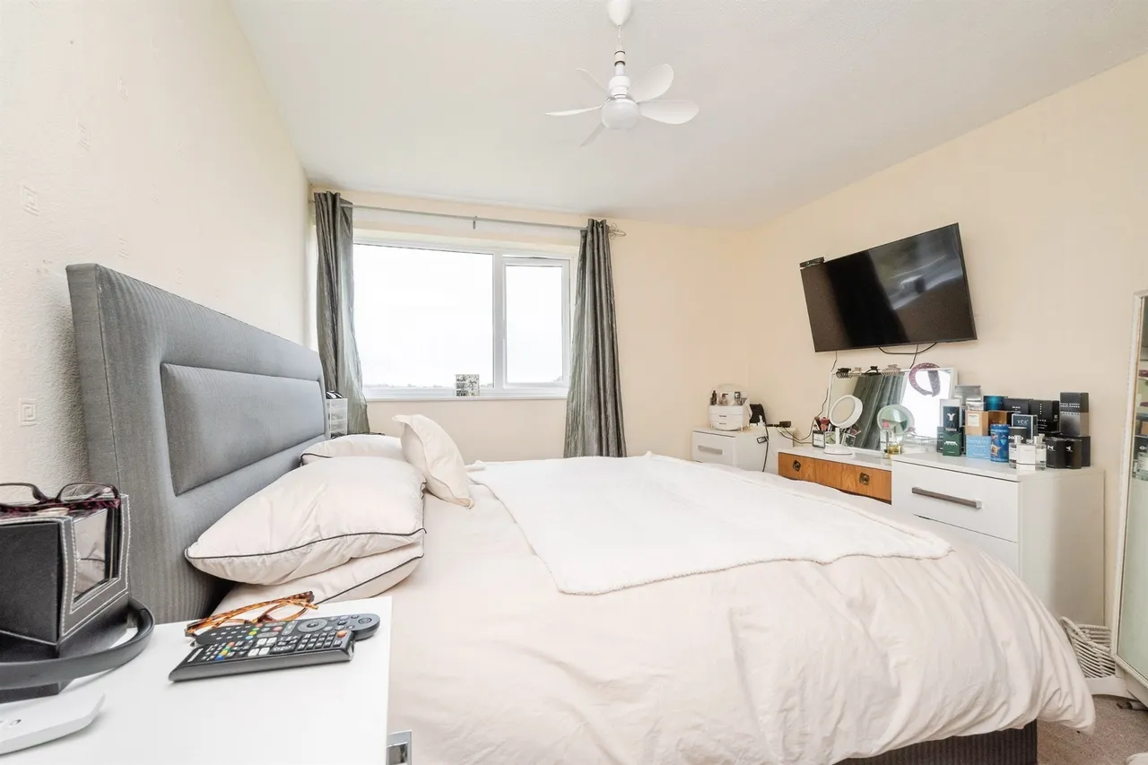 Defoe Close, Plymouth, PL5, photo 11