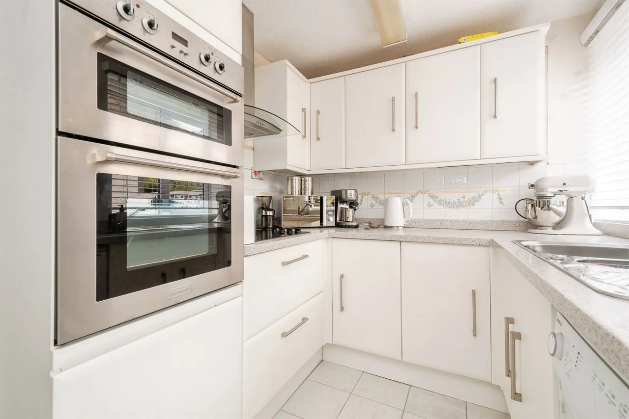 Defoe Close, Plymouth, PL5, photo 3