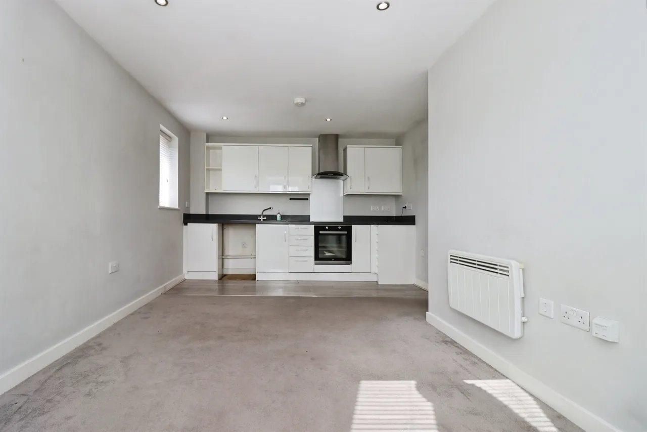 Norton Farm Road, Bristol, BS10, photo 3