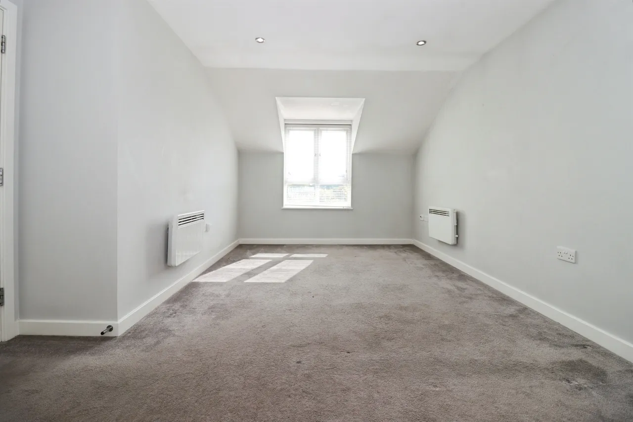 Norton Farm Road, Bristol, BS10, photo 4
