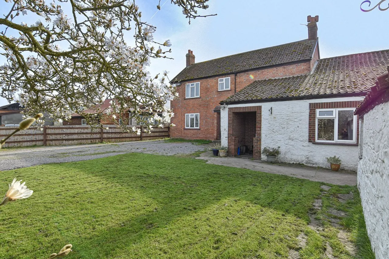 Stables and Five Acres off Merry Lane, East Huntspill, TA9, photo 28
