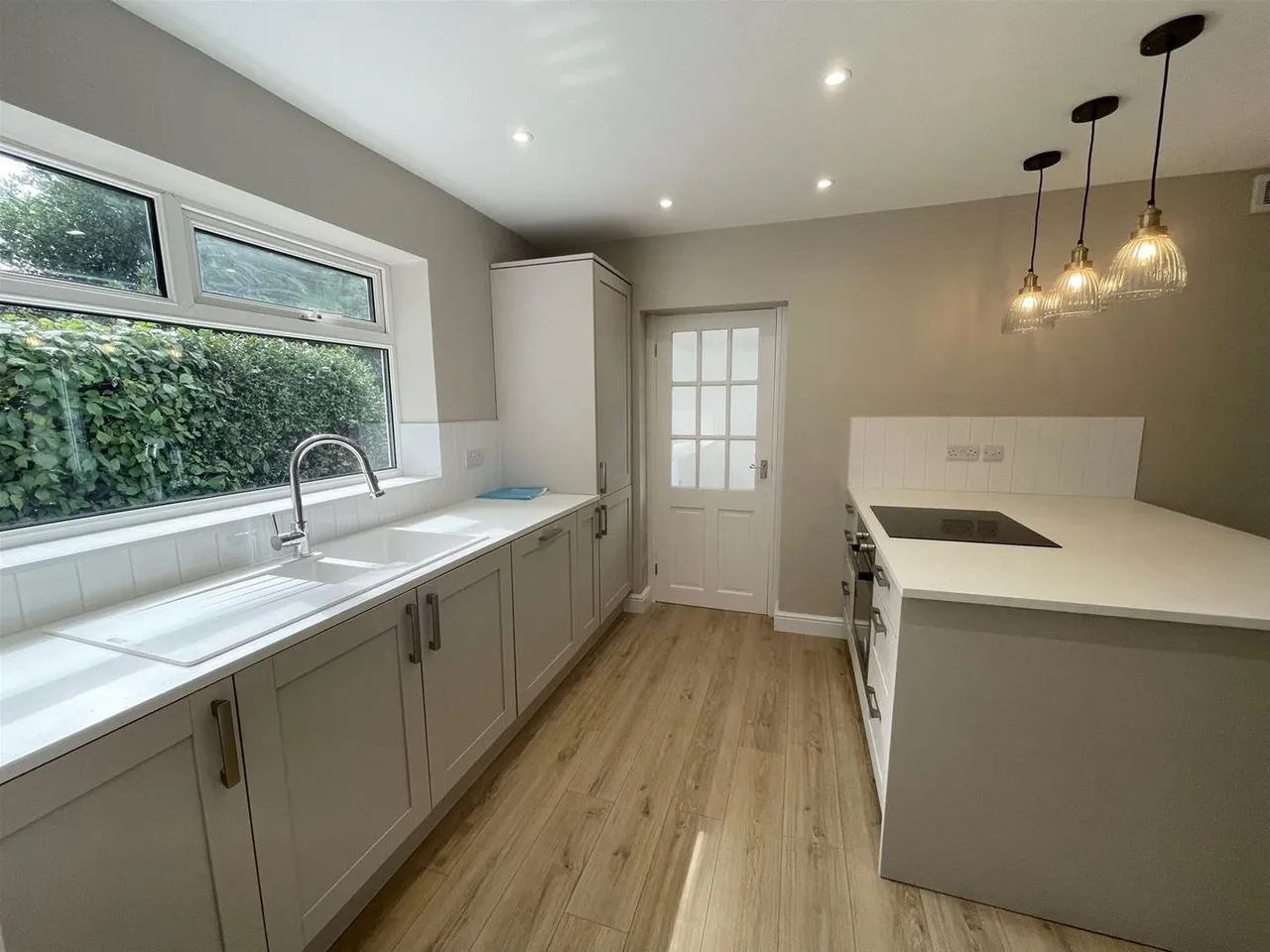 The Mount Hale Barns, Altrincham WA15 8SZ, photo 2