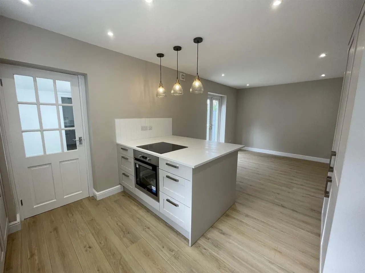 The Mount Hale Barns, Altrincham WA15 8SZ, photo 4